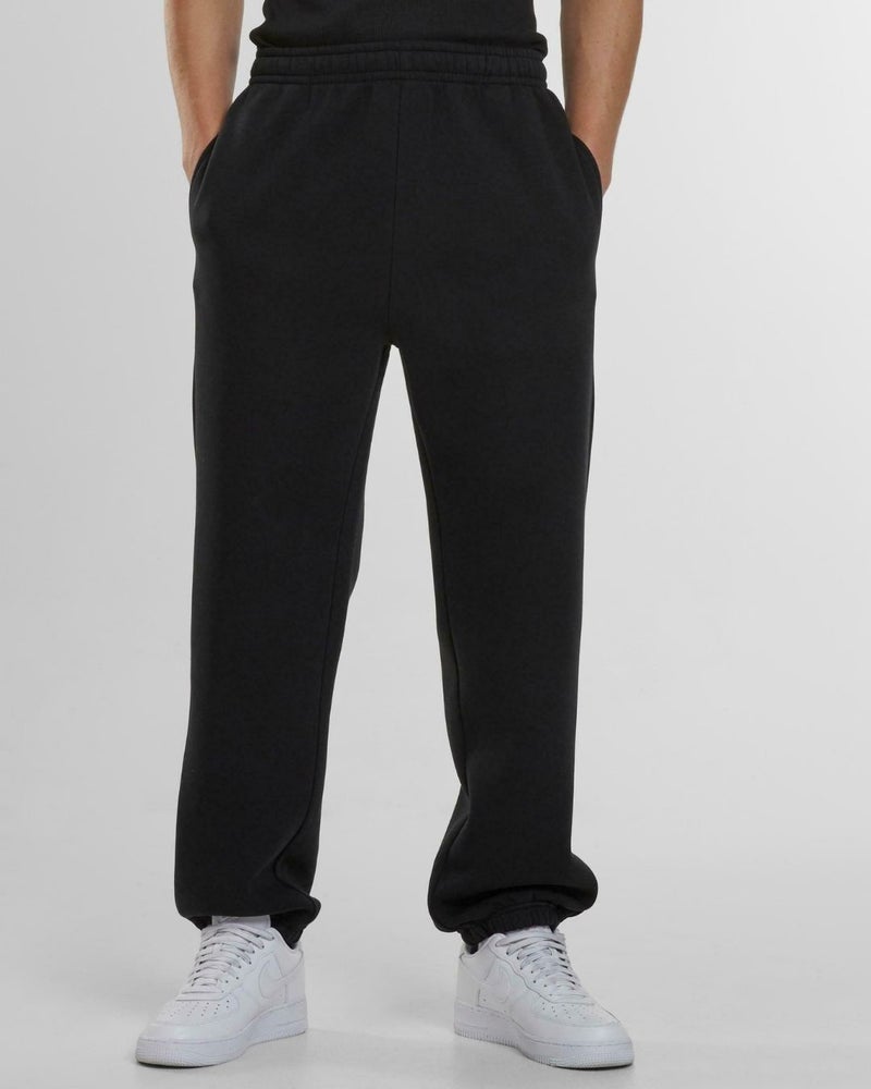 FLYNOFF Black Solid Loose Fit Jogger - Image 1